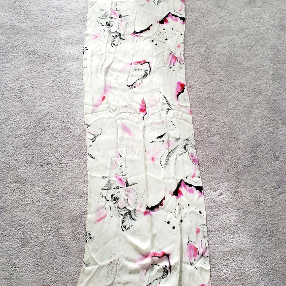 Savatore Ferragamo Silk Scarf - Picture 2 of 3